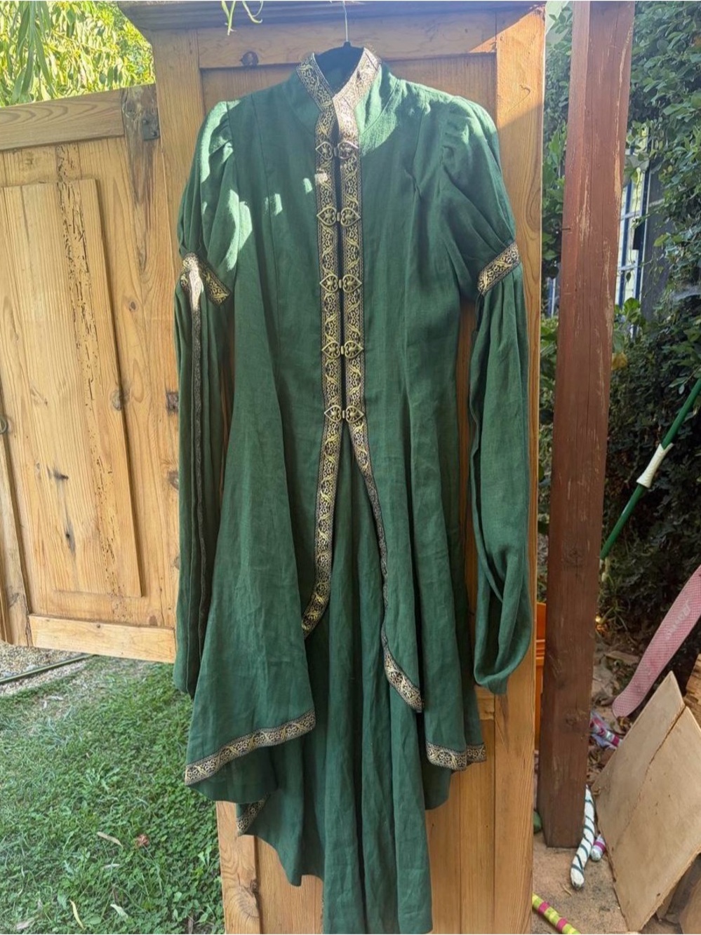 Women’s Green Medieval-Style Long Coat with Decorative Trim